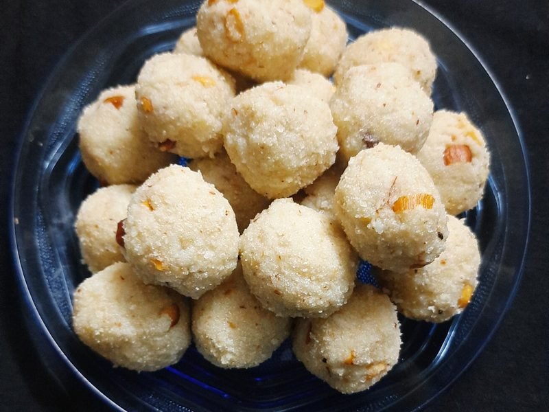 Rava Laddu